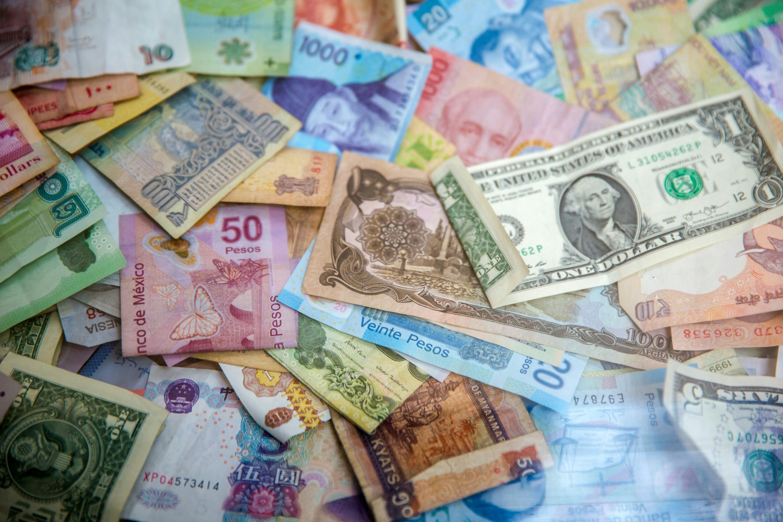 currency exchange uganda