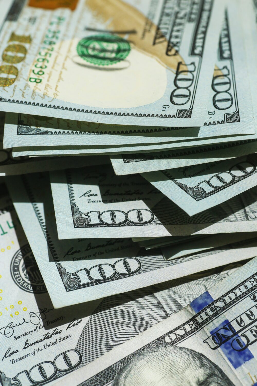 best way to carry money on a Uganda safari for foreigners