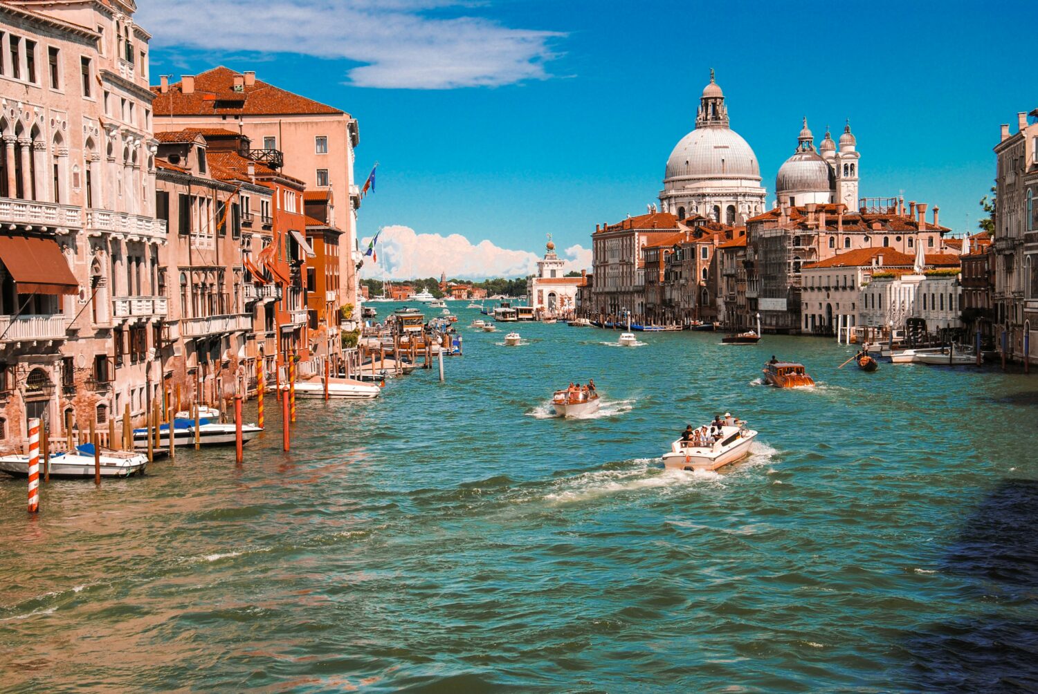Uganda visa for Italian citizens