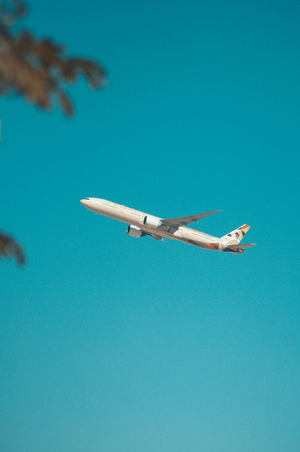 direct vs connecting flights to Uganda from Europe
