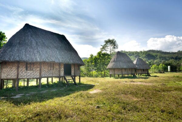off-grid safari camps in Uganda
