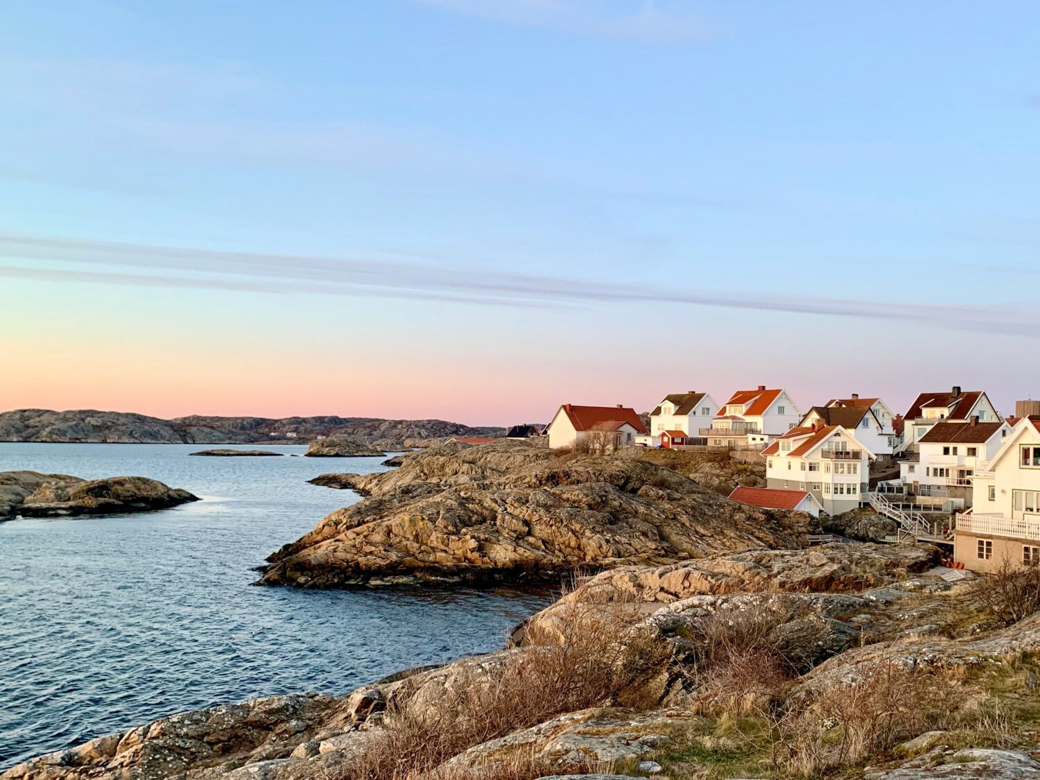 flights to Uganda from Sweden
