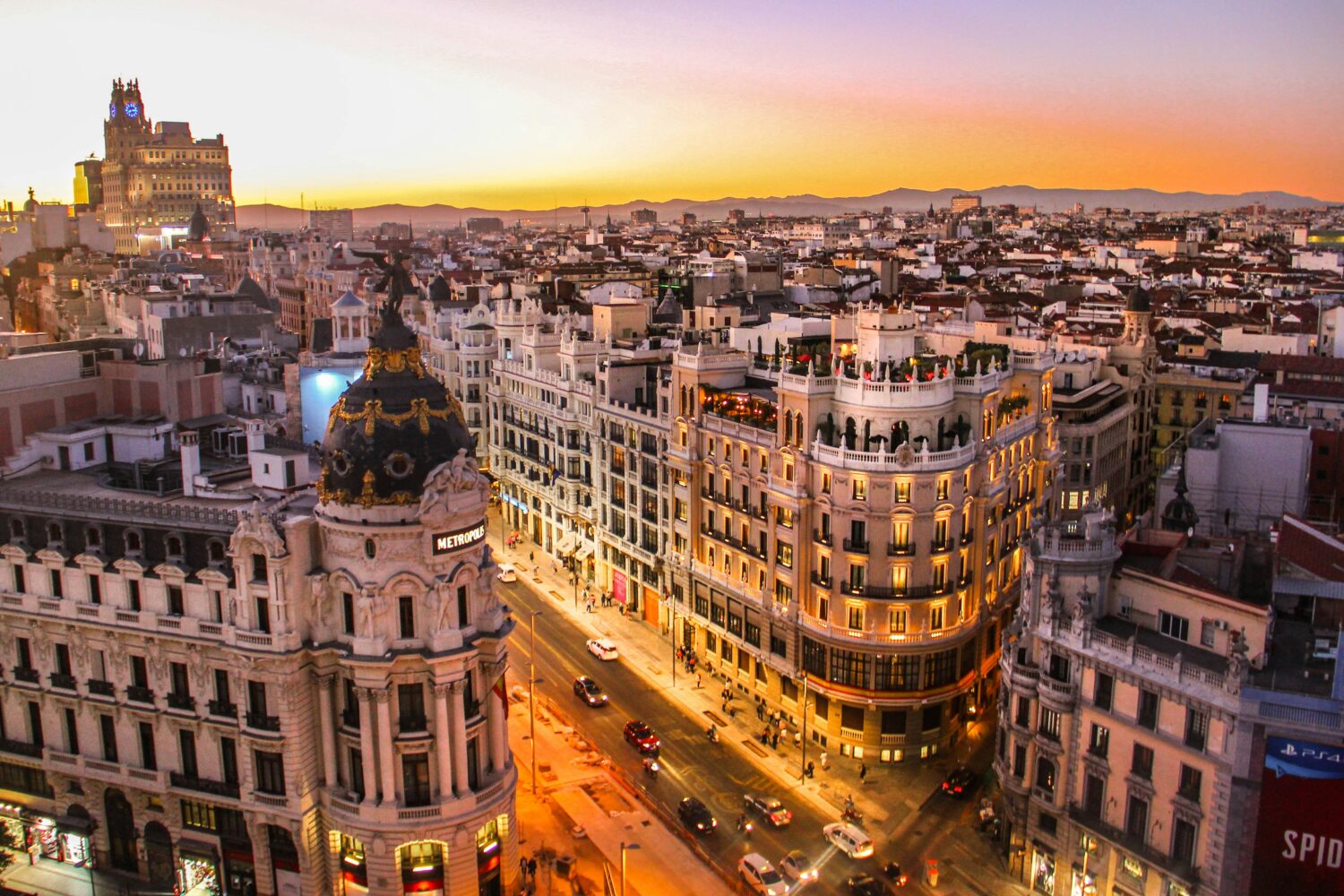 Uganda visa for Spanish citizens